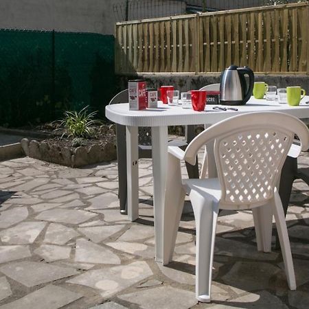 Appartement Avec Terrasse 佩里格 外观 照片